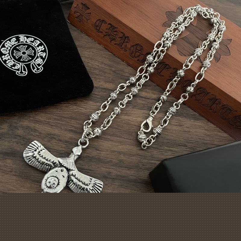Ch**me He**ts necklaces